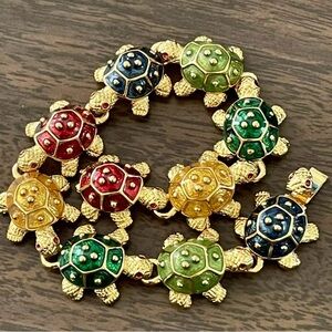 Amazing bracelet! Like new excellent condition!!!